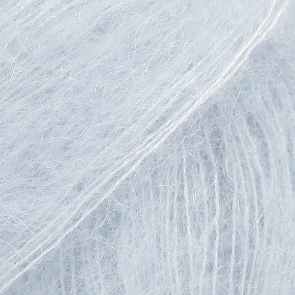 DROPS Kid-Silk 07 Ljus himmelsblå – mohair- och silkesgarn